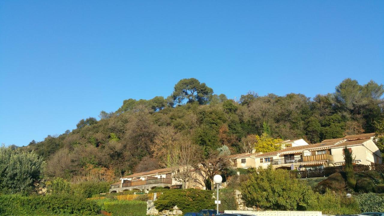 Résidence Cap Azur Maison N° 106 Villeneuve-Loubet Extérieur photo